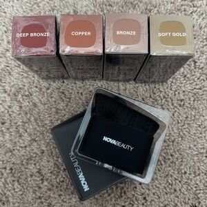 NovaBeauty Liquid Highlighter Illuminator - Set of 4 - Brand New With Brush